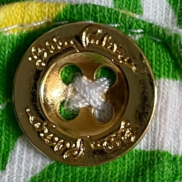 Lilly Pulitzer Julie Hibiscus Stroll Top 3/4 Sleeves Stretch Size Medium - Picture 9 of 9